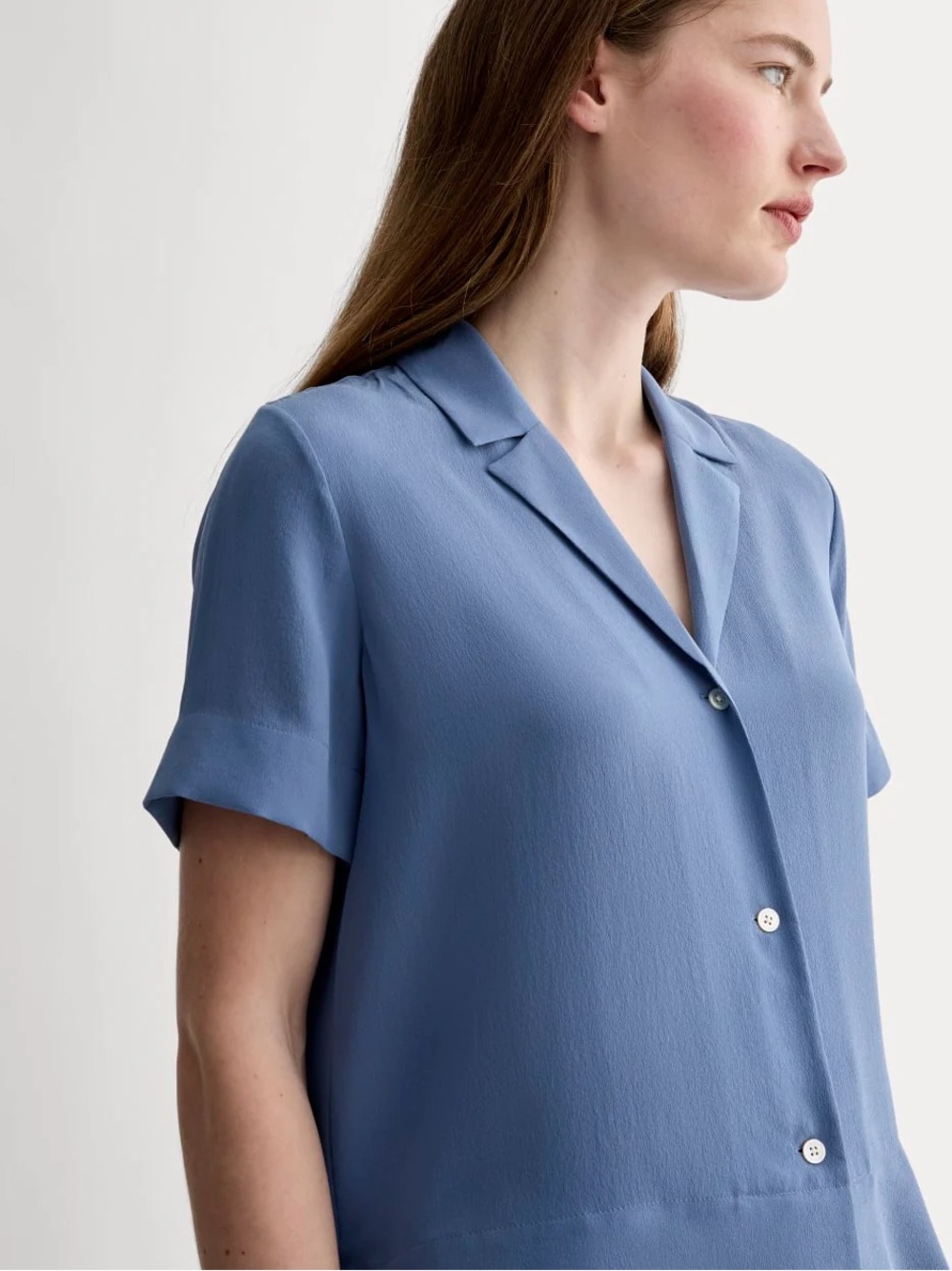 ✨Everlane 100% silk Button-Down Camp Collar Shirt - Blue✨
